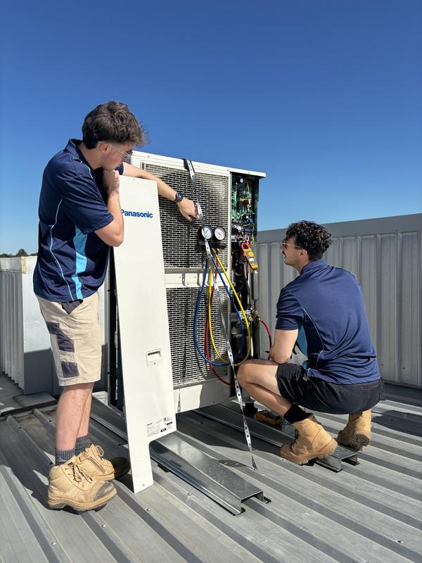Outdoor unit commissioning - Ducted install · Perth